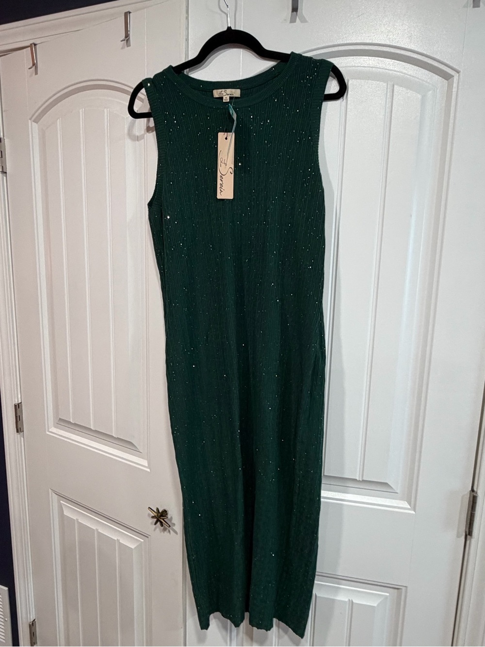 Sleeveless Emerald Green Ribbed Midi Dress